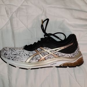 Asics Gel-Pulse 11 Running Shoes